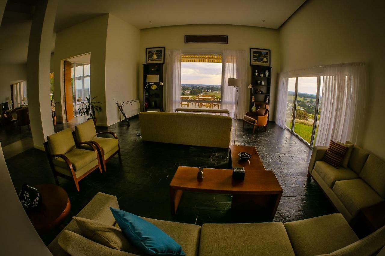 Elegance Hotel Tandil Kültér fotó