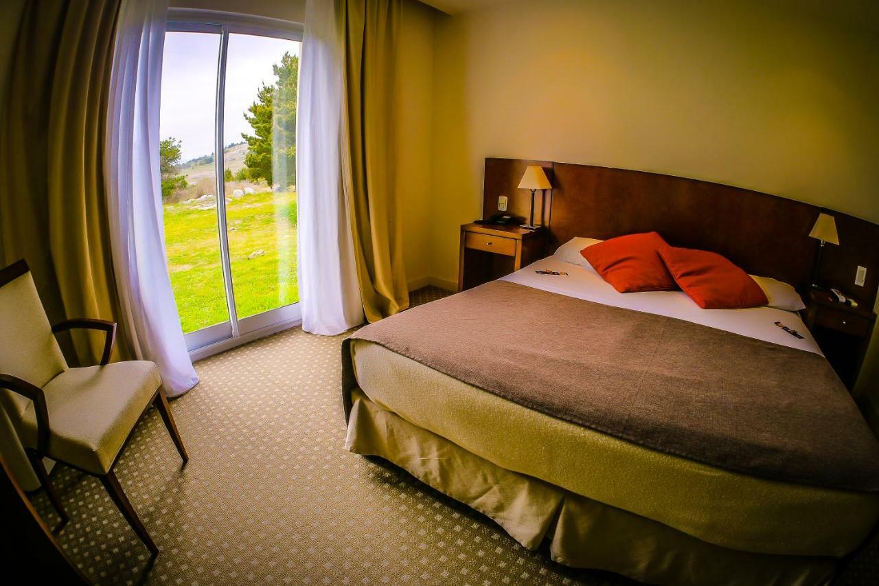 Elegance Hotel Tandil Kültér fotó