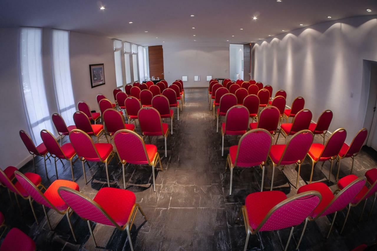 Elegance Hotel Tandil Kültér fotó